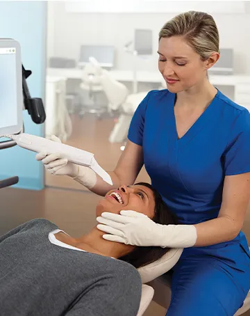 cómo funciona un escáner intraoral